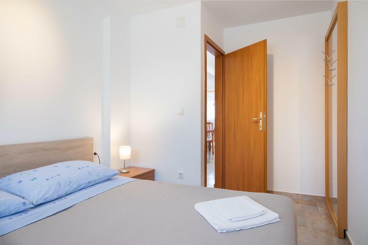 Apartmani Dujmovic Medulin Ngoại thất bức ảnh